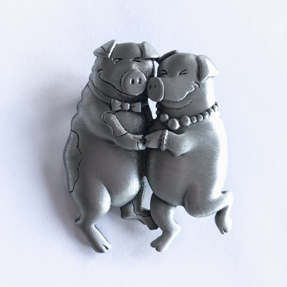 Vintage JJ Dancing Pigs Brooch
